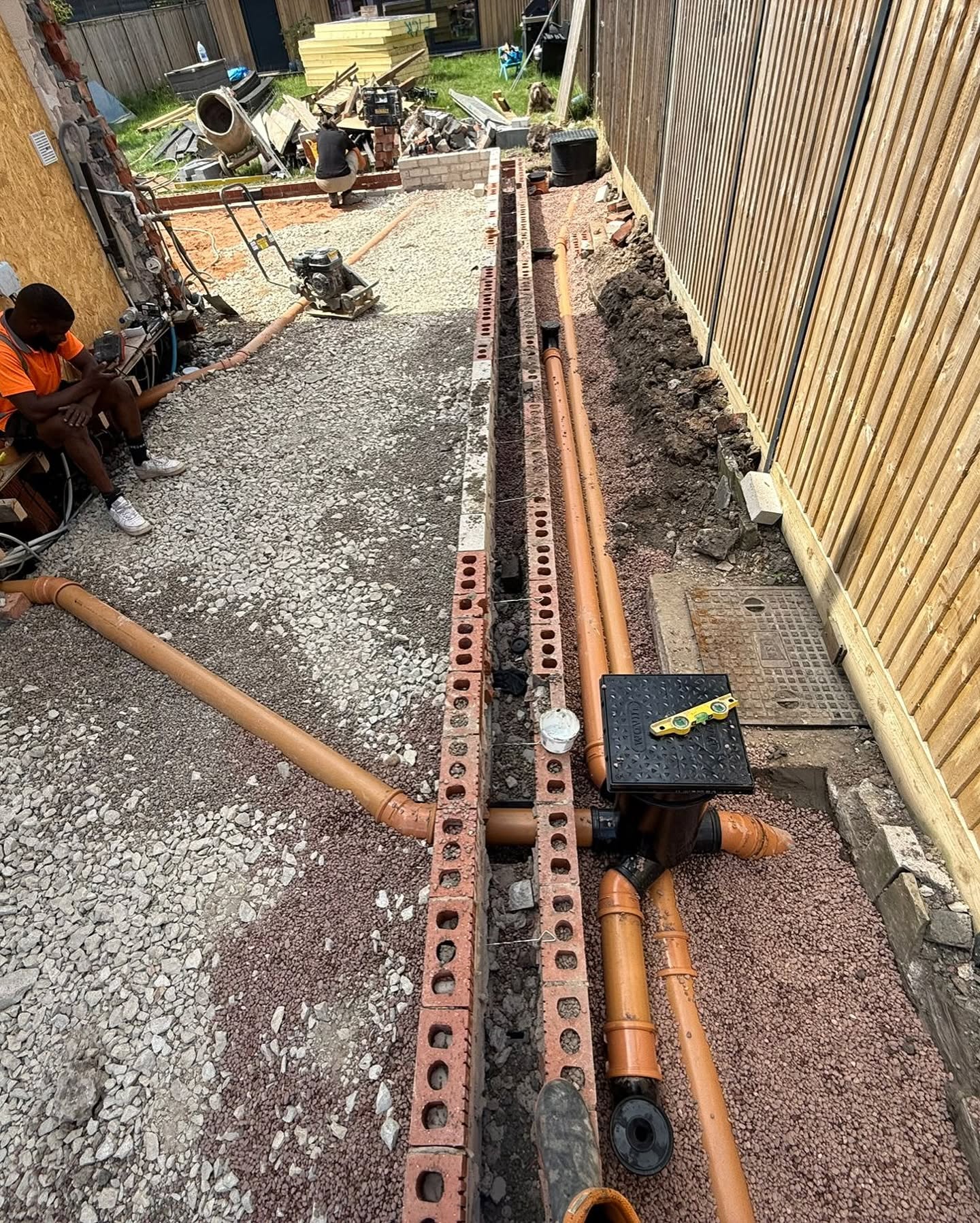 Beam-and-block floor over DPM membrane to a new extension